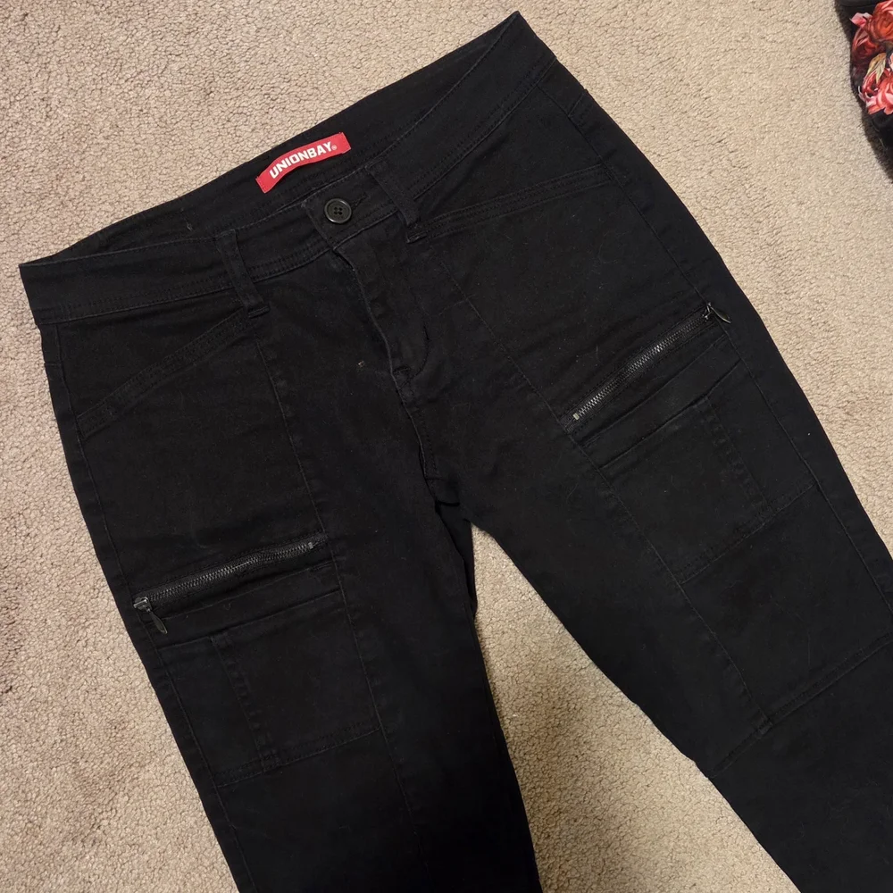 UNIONBAY Black Utility Pants - Picture 2 of 2